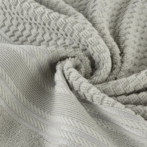RE/DAVOS/03/SRE 30X50 (X6) 500 RE/DAVOS/03/SRE 30X50 (X6) 500