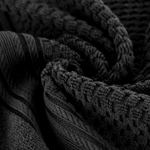 RE/DAVOS/12/CZAR 30X50 (X6) 500 RE/DAVOS/12/CZAR 30X50 (X6) 500
